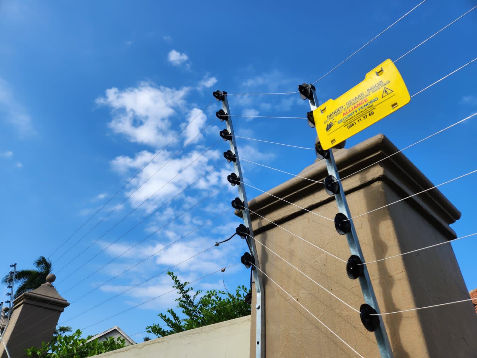 Electric fence repair